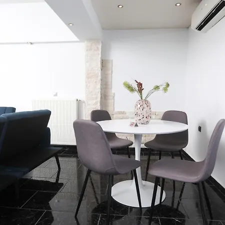 Apartment Luxury Christos *