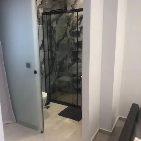 Luxury Christos Apartamento Gouviá
