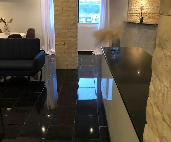Luxury Christos Apartment